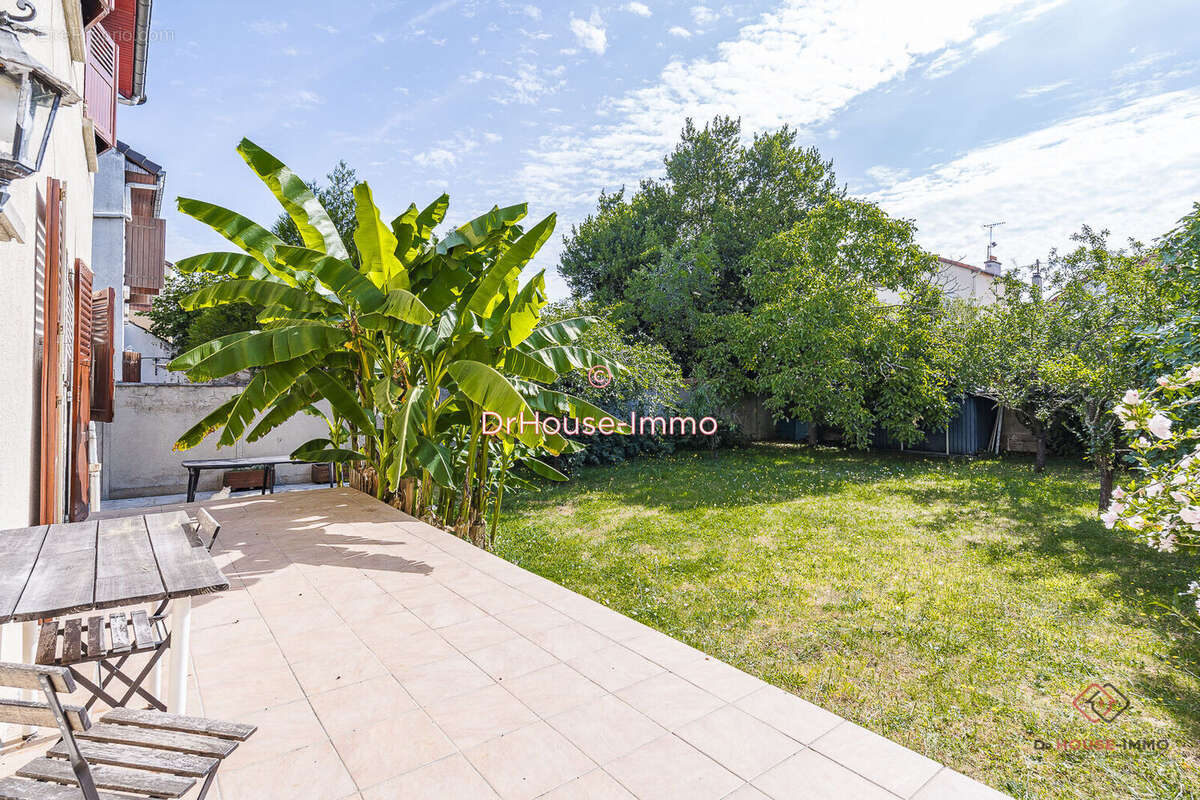 Maison 158 m² à Gagny  - photo 3