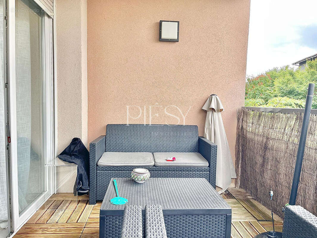 Appartement à VALLEIRY