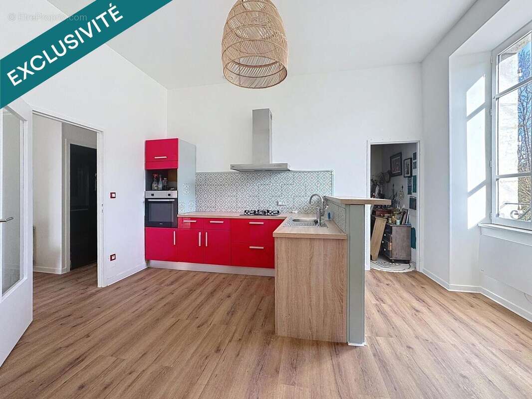 Photo 6 - Appartement à SAINT-ETIENNE-DE-CROSSEY