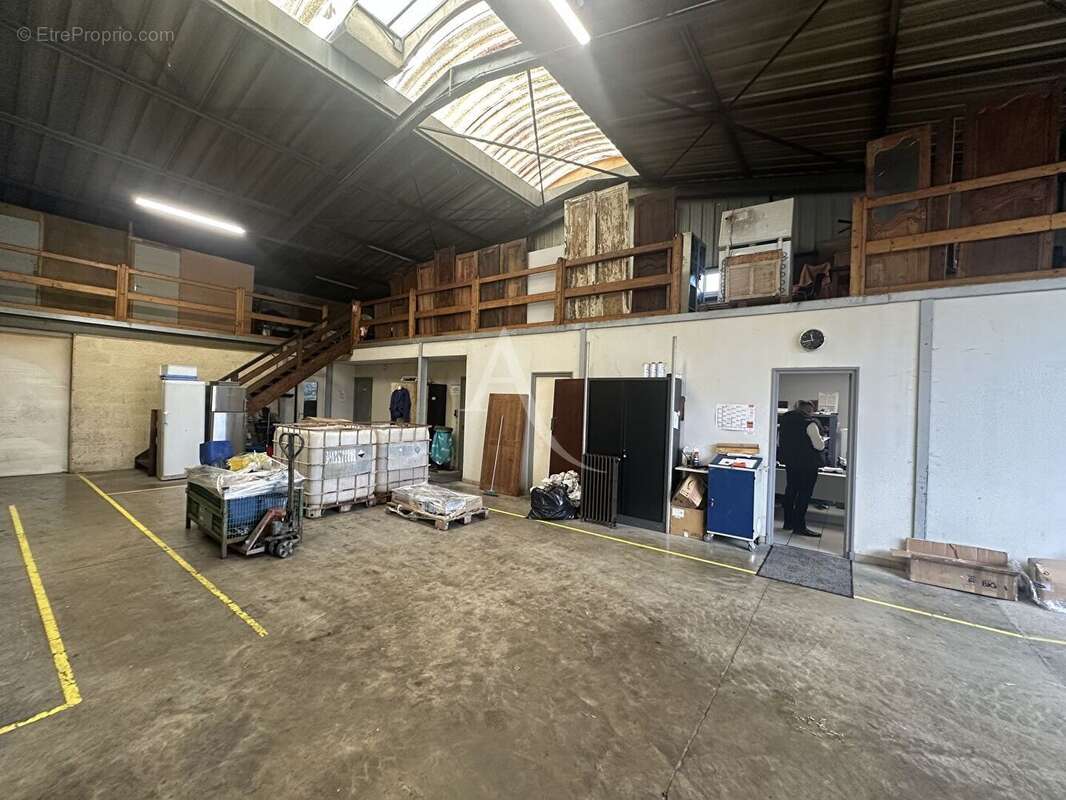 Commerce à ATHEE-SUR-CHER