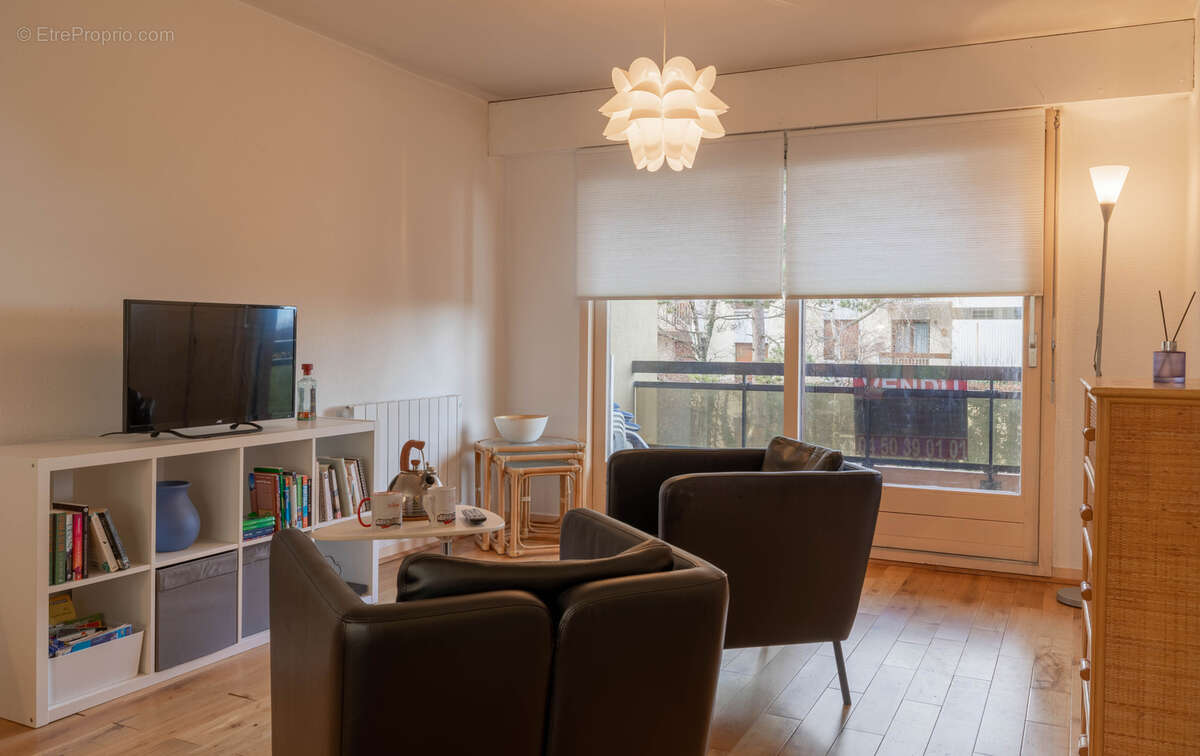 Appartement à COLLONGES-SOUS-SALEVE