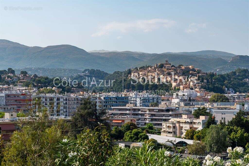 Appartement d'exception en dernier étage avec toit-terrasse et vue mer panoramique - photo 20