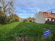 Terrain à LASSIGNY