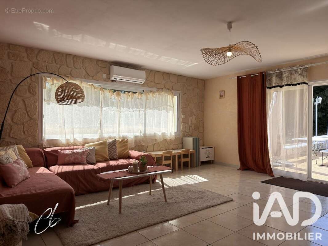 Maison 190 m² à Thoury-Ferottes  - photo 5