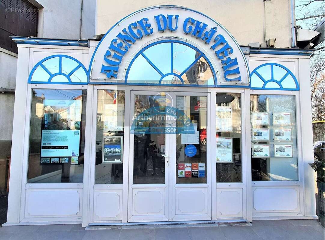 Terrain à ORMESSON-SUR-MARNE