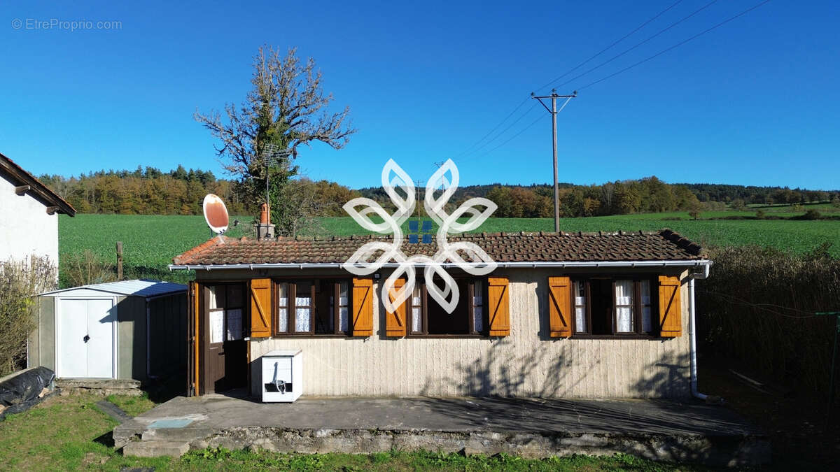 Maison à CHASSAGNES