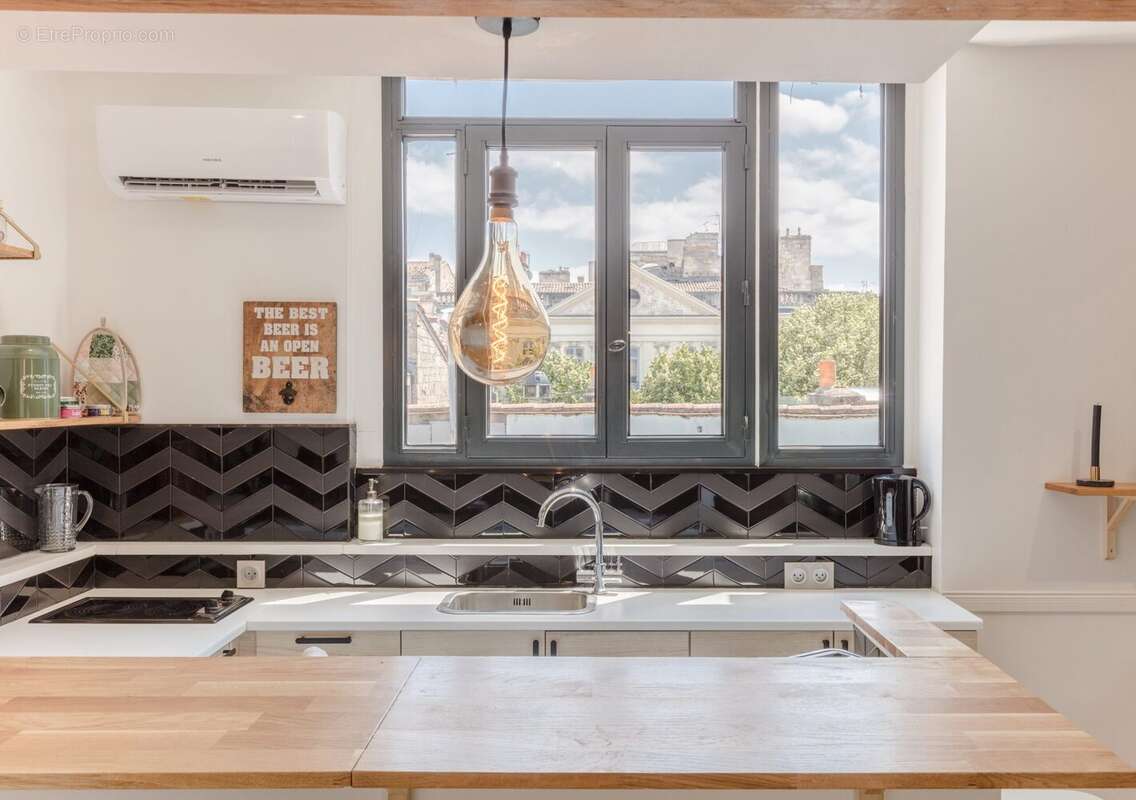 Appartement à BORDEAUX