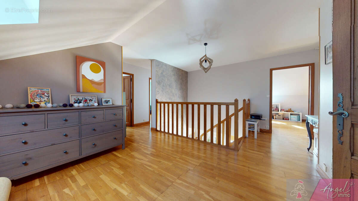 Maison à LAVANS-LES-DOLE