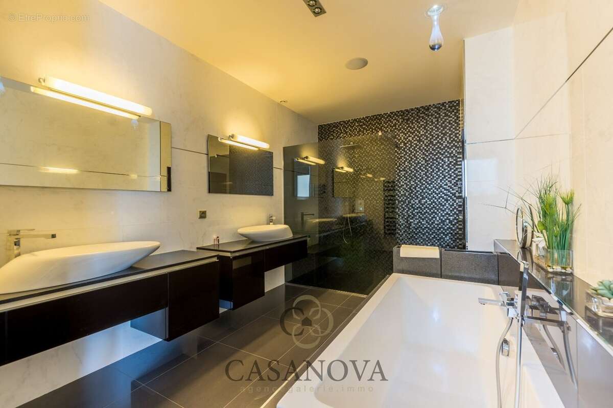 Maison à SAINT-GELY-DU-FESC