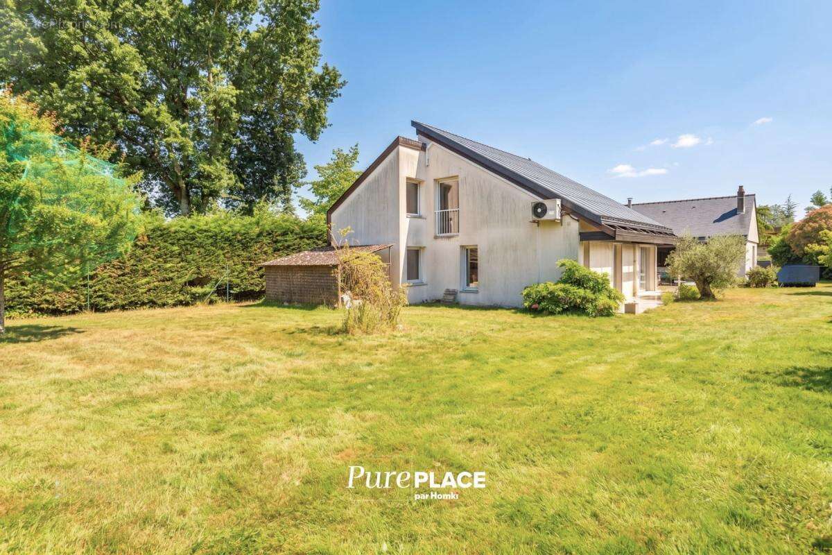 SAINTE-LUCE-SUR-LOIRE (44980) — Maison d'exception 282,50 m² SHAB — 6 chambres — Terrain 1 351 m² — DPE B — Géothermie - photo 6