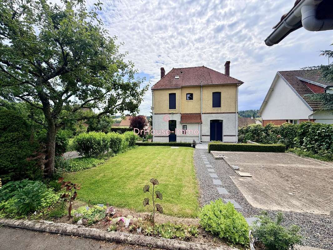Maison à ENVERMEU