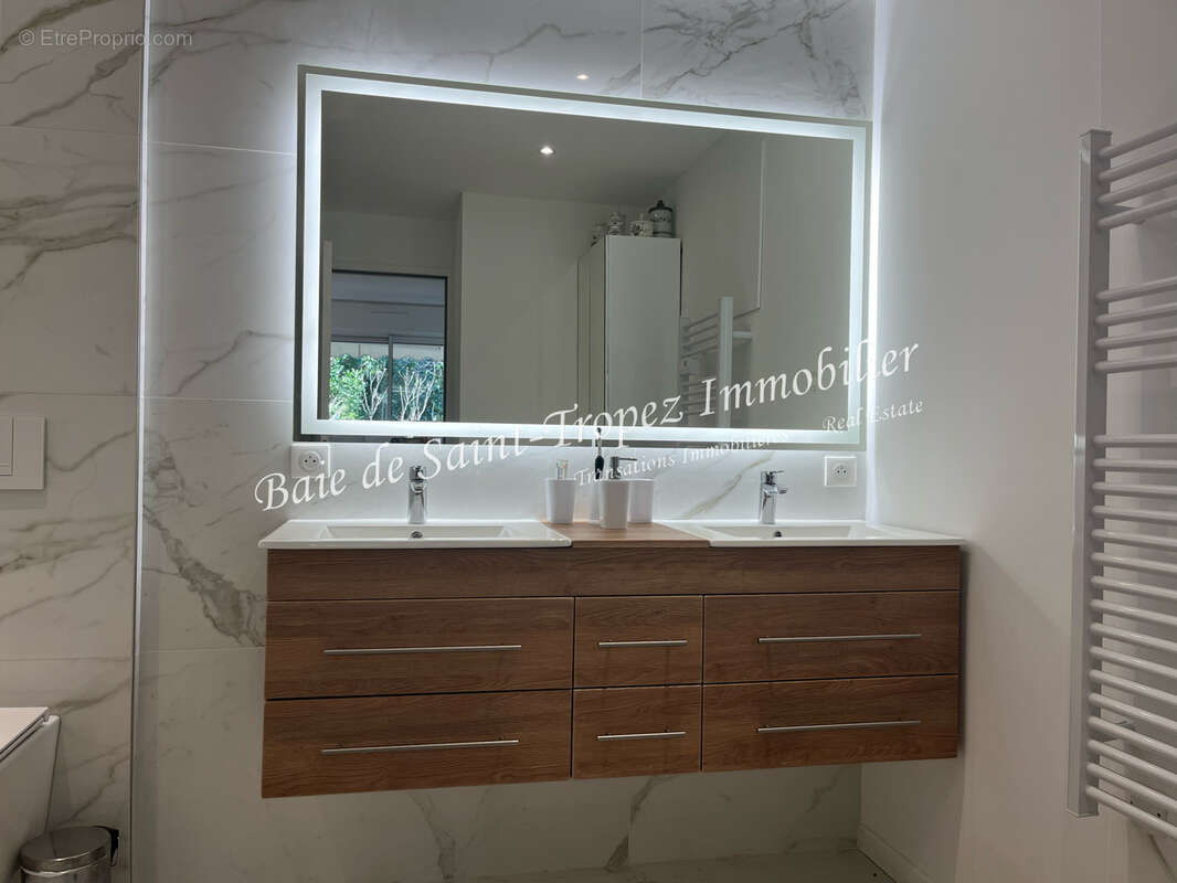 Appartement à SAINT-TROPEZ