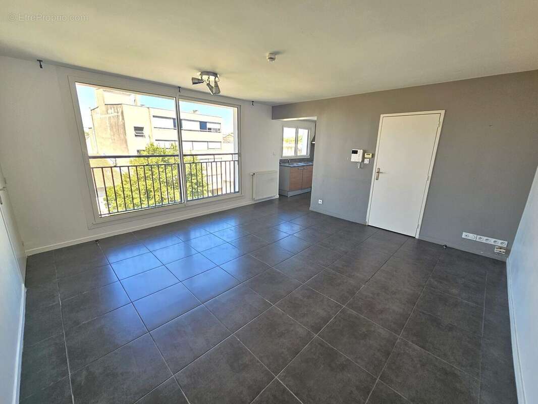 Appartement 47 m² à Bordeaux  - photo 2