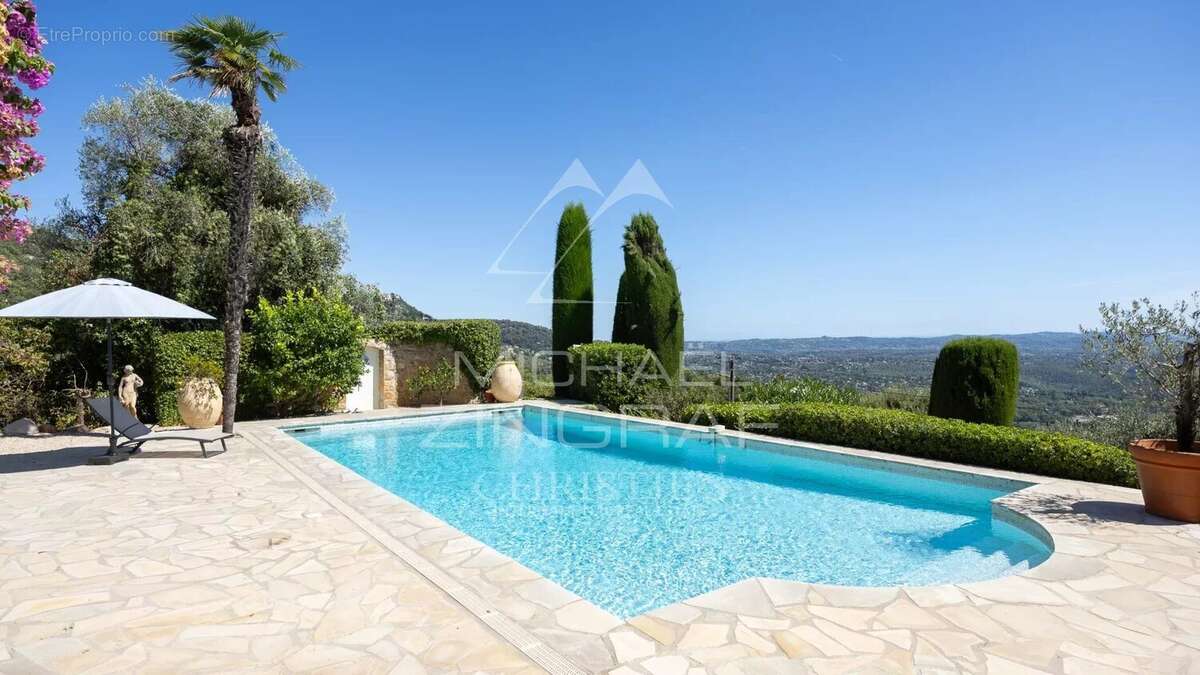 Maison à SPERACEDES