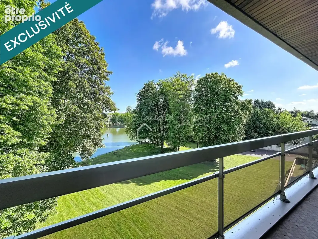 Photo 1 - Appartement à SAINT-GRATIEN