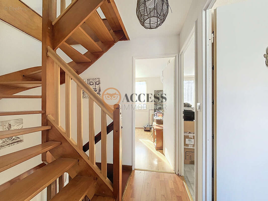 Maison à MONTMORENCY