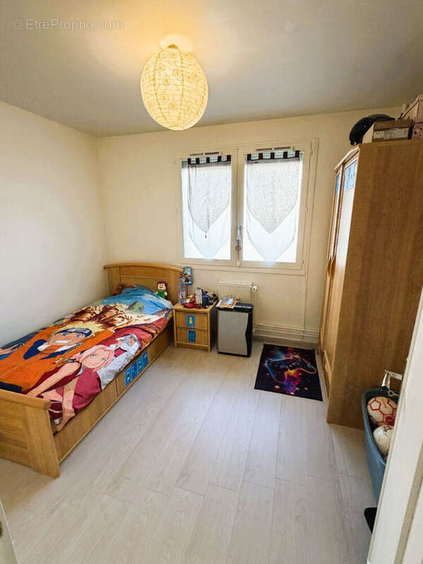Appartement à LIVRY-GARGAN