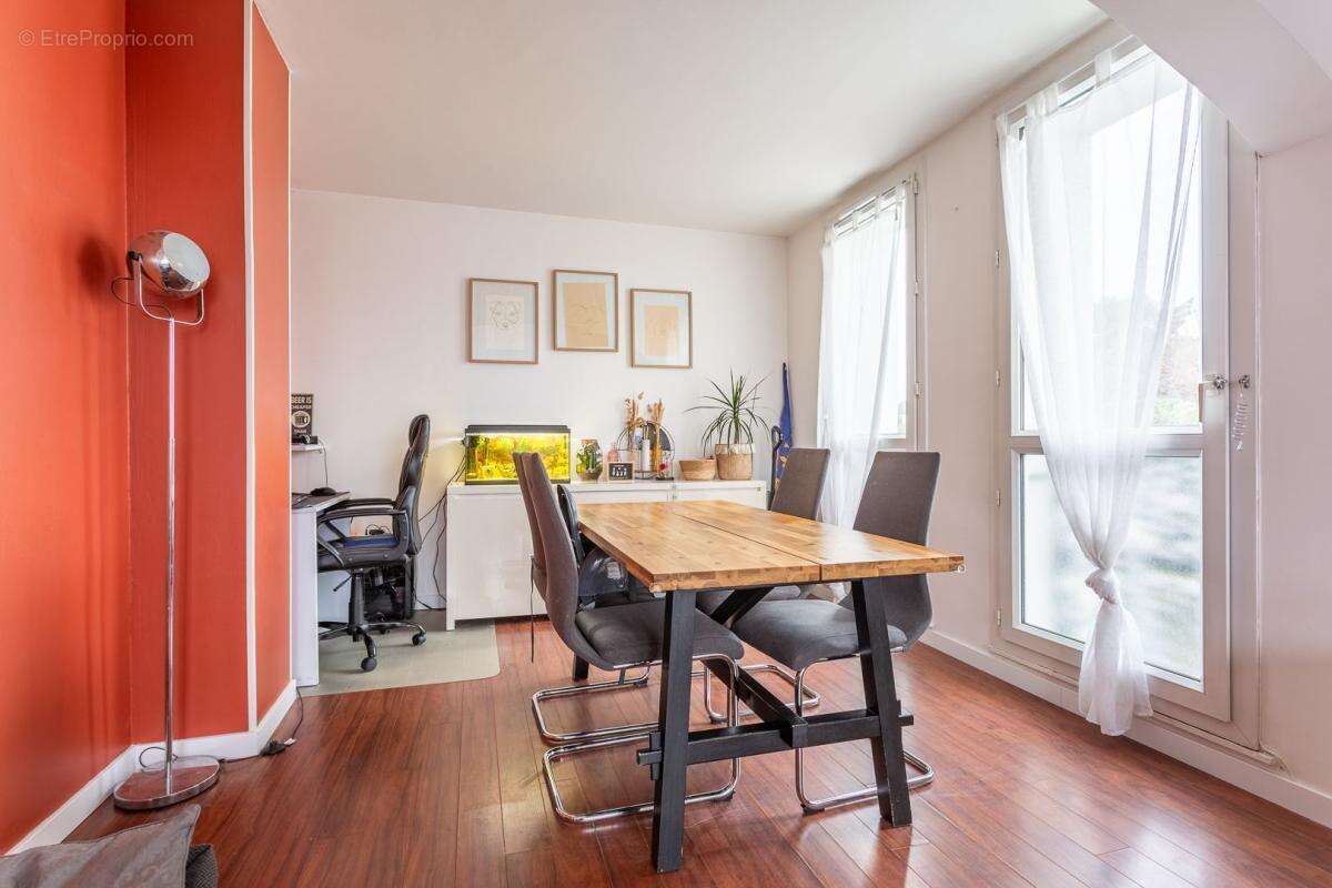 Appartement à CROSNE