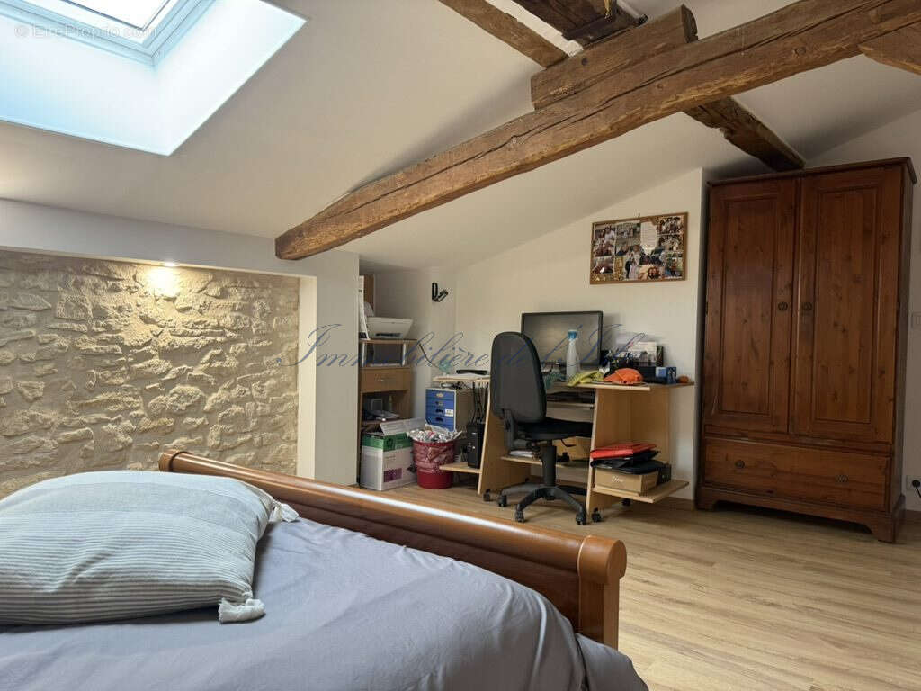 Maison à VILLEFRANCHE-DE-LONCHAT