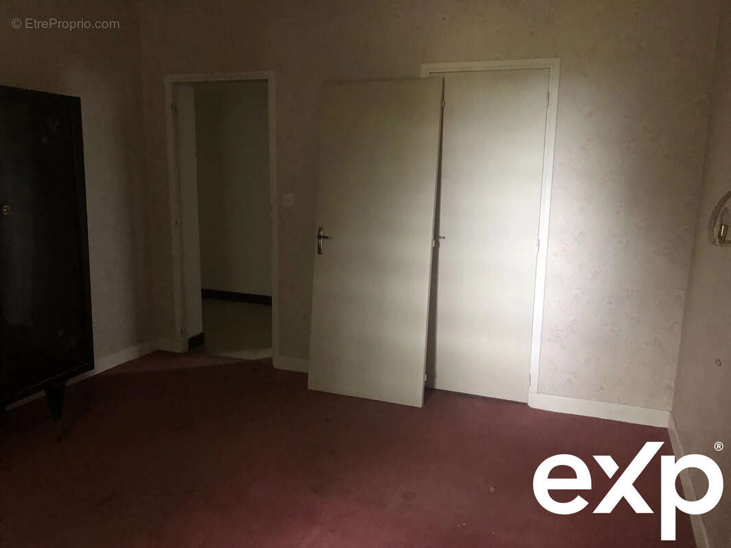 Maison à BAGAT-EN-QUERCY