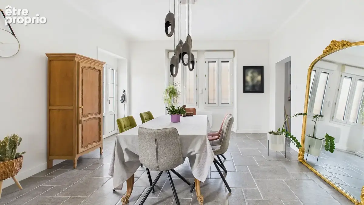 Maison 235m² - Jardin et terrasses - Proche centre-ville - photo 7