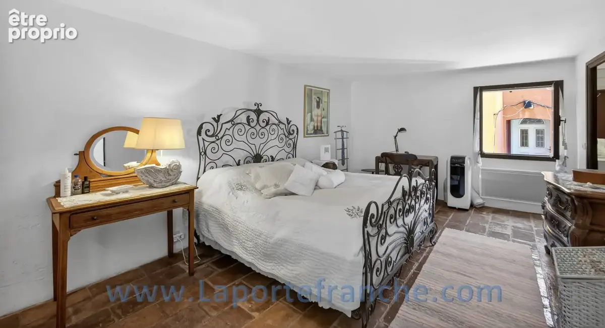 HAUT-DE-CAGNES : Exceptionnelle maison de village avec terrasse sur le toit - photo 12