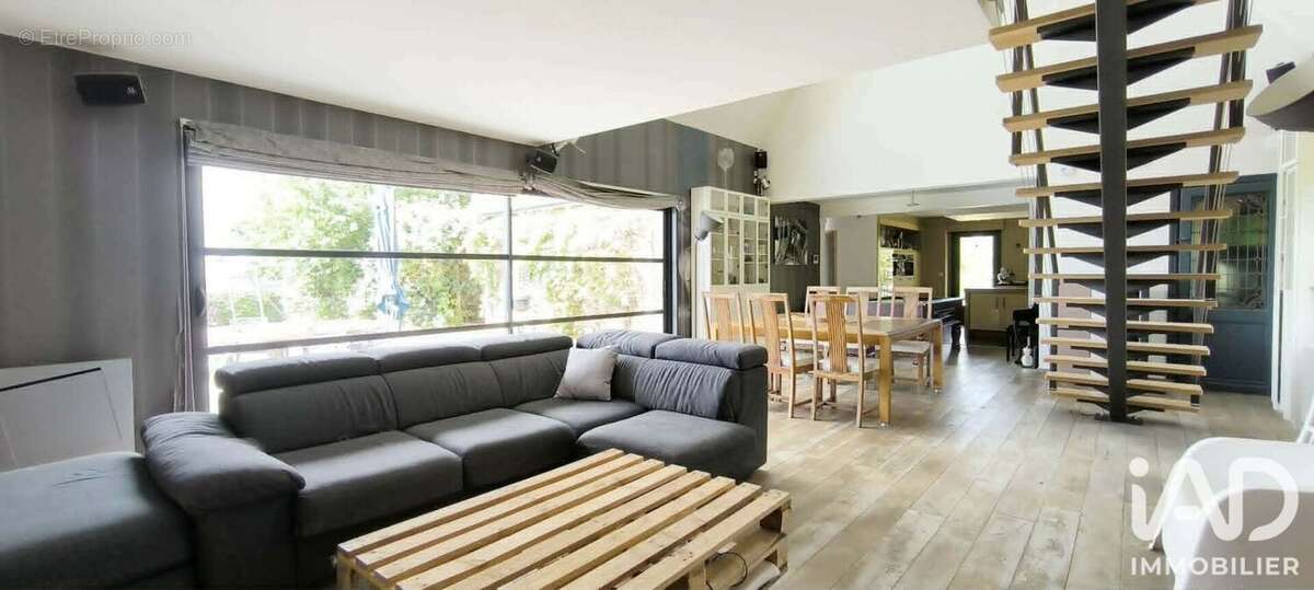Maison 378 m² à Cassel  - photo 5