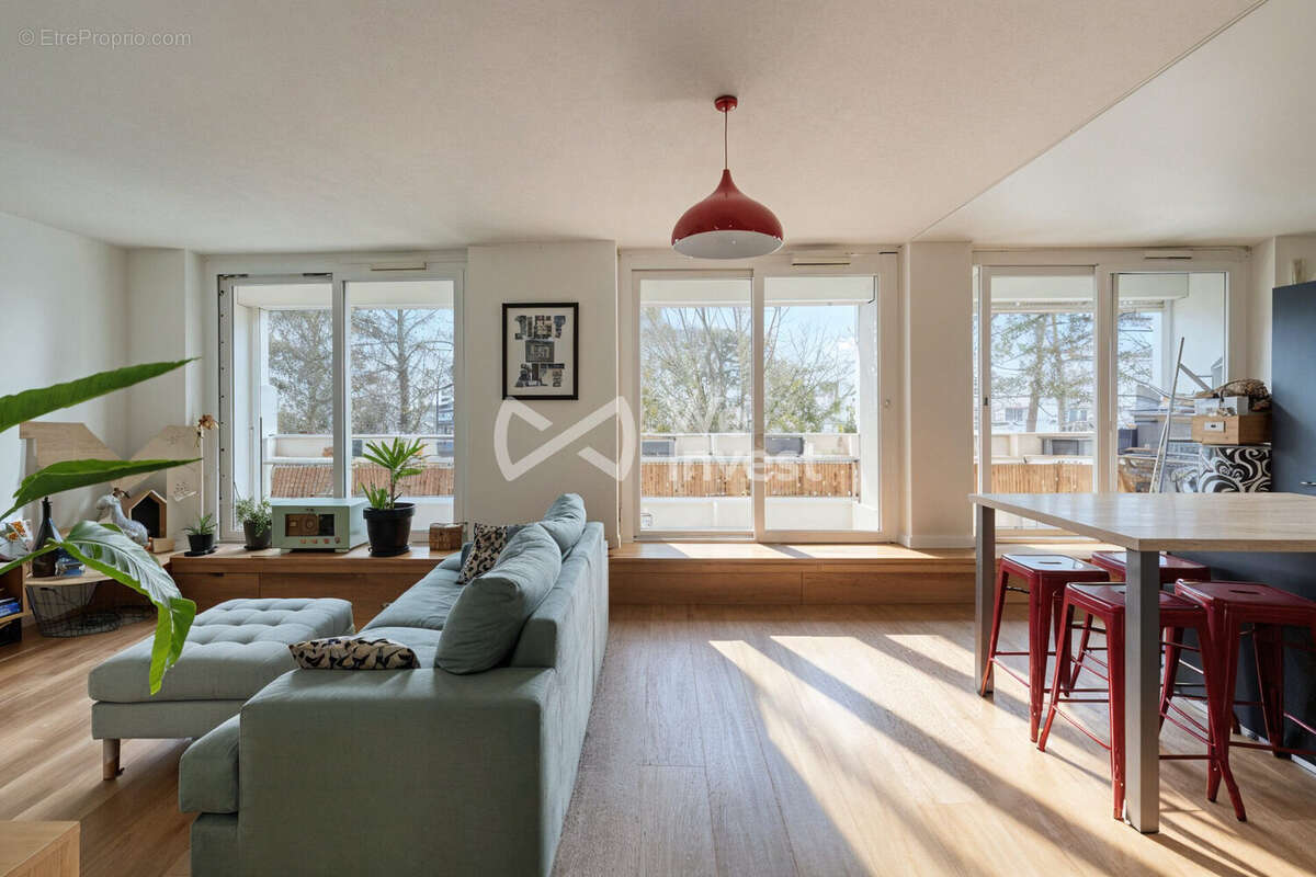 Appartement à LYON-9E