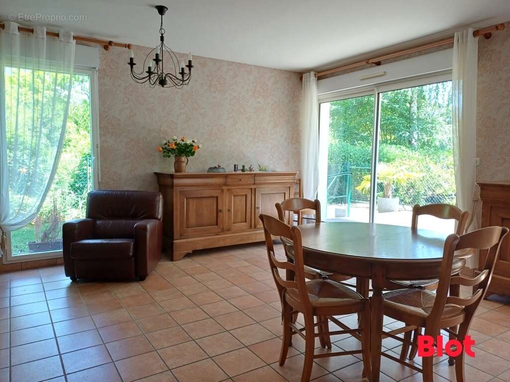 Appartement à CHATEAUBOURG