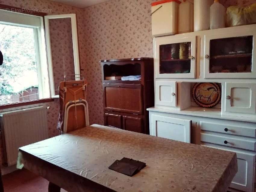 Maison à CHAMPCEVINEL