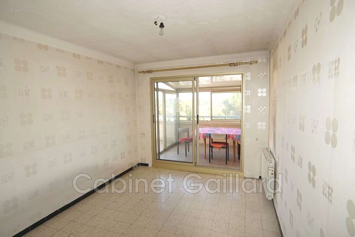 Appartement à PEYMEINADE