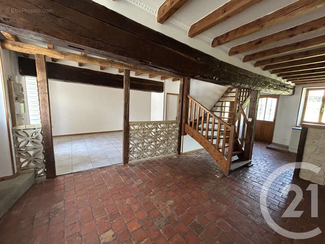 Maison 120 m² à Ecury-Sur-Coole  - photo 9