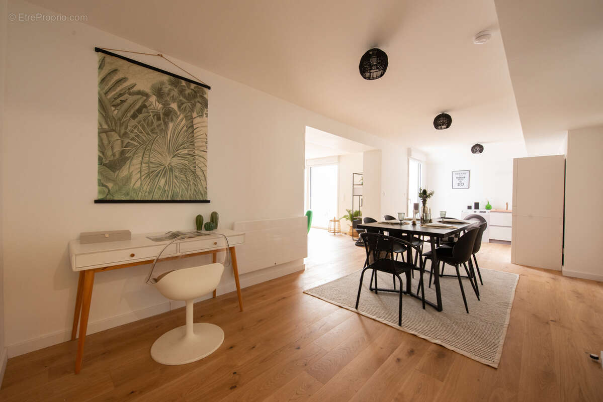 Appartement à BORDEAUX