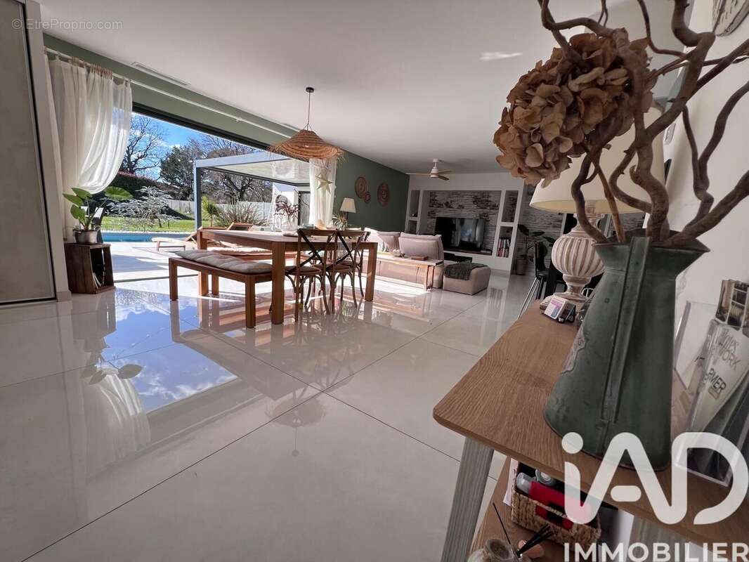 Photo 4 - Maison à VILLEMATIER