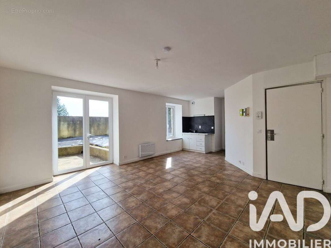 Photo 2 - Maison à CARHAIX-PLOUGUER