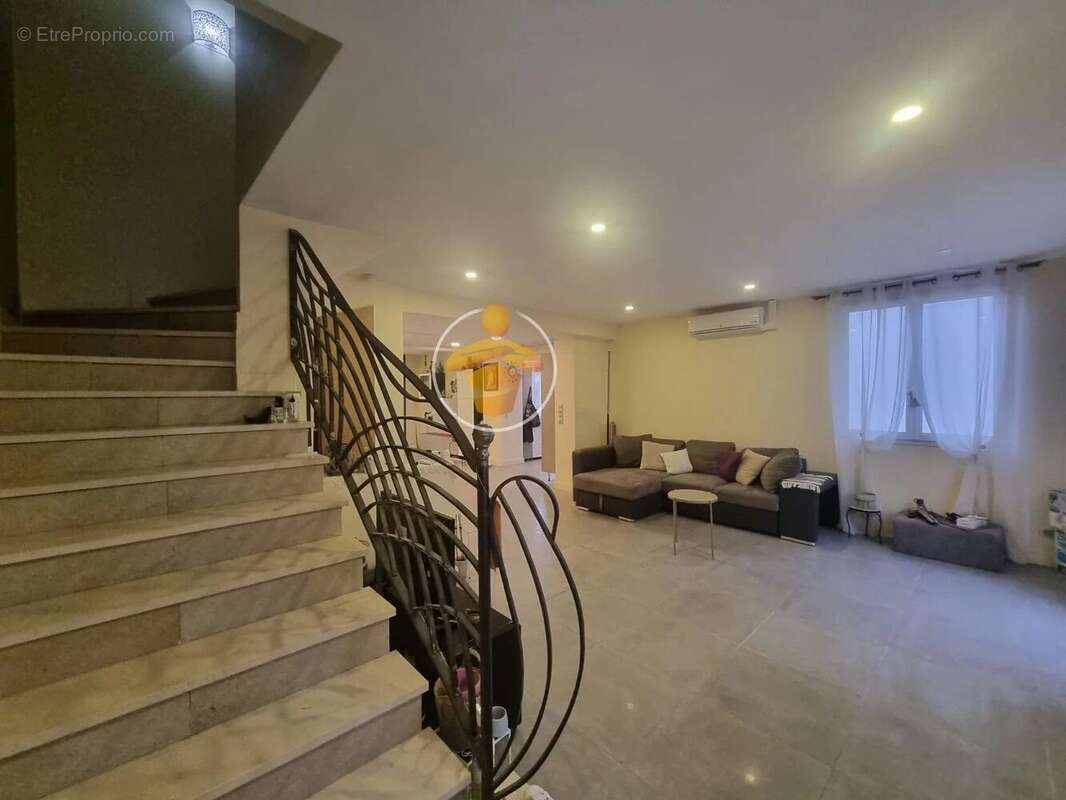 Maison à VILLIERS-LE-BEL