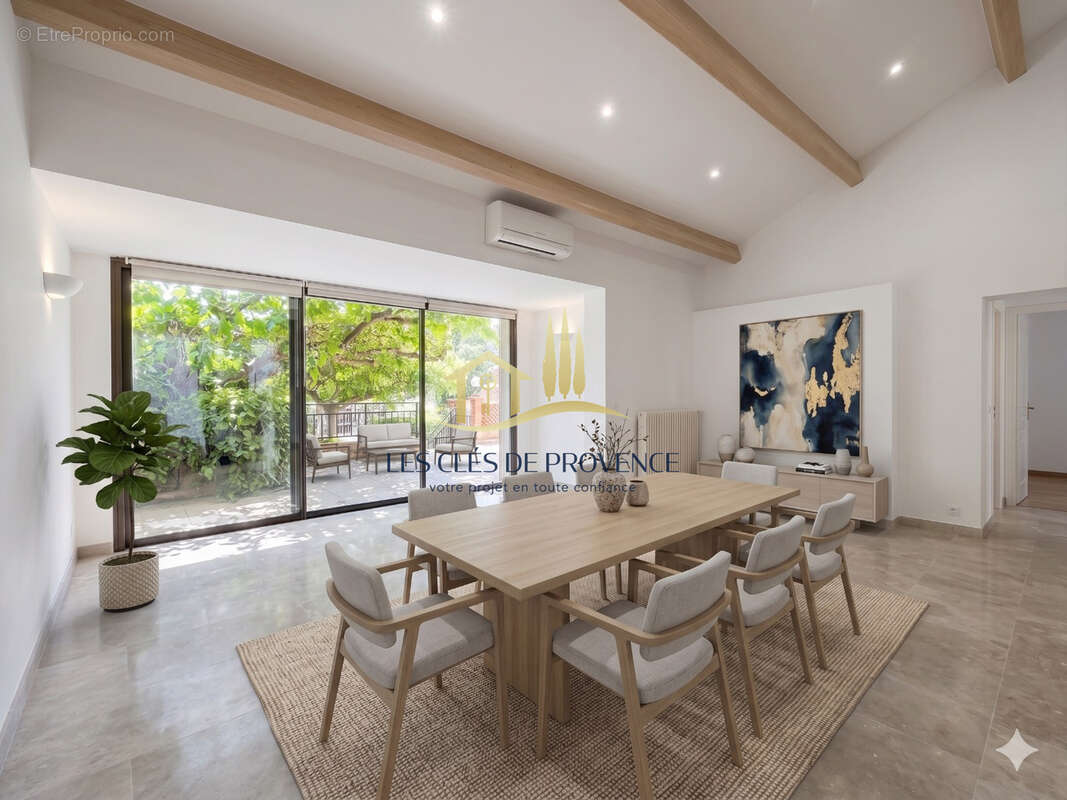 Maison à SAUSSET-LES-PINS
