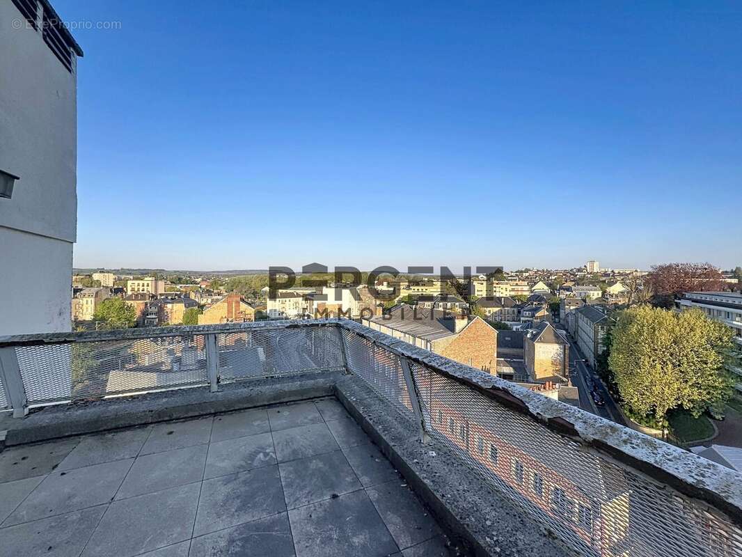 Appartement à CHARLEVILLE-MEZIERES