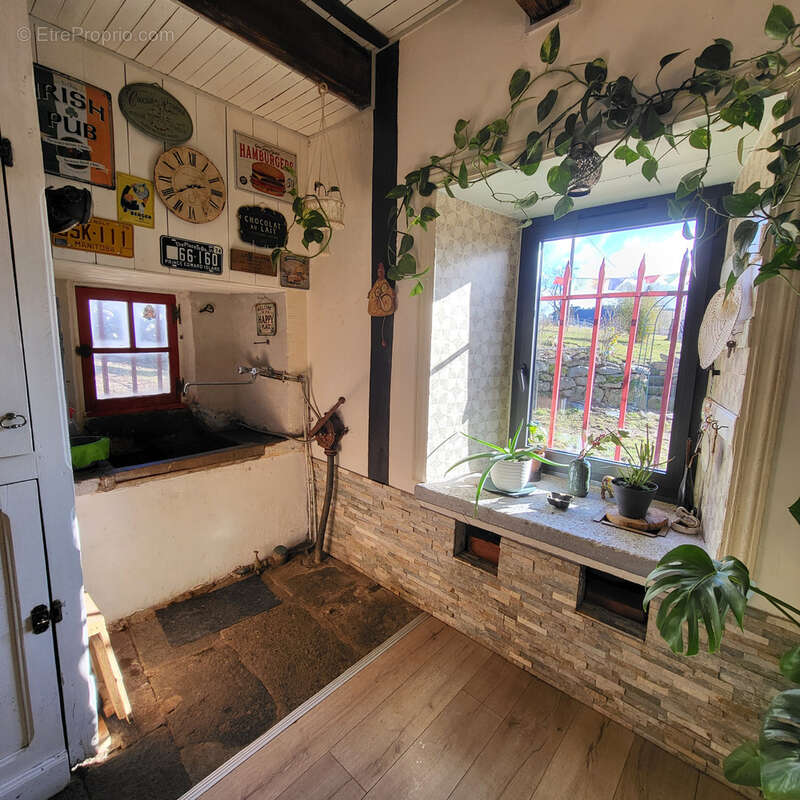 Maison à SAINT-SATURNIN