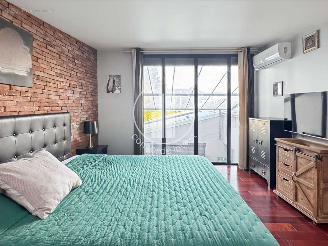 Appartement à NANTERRE