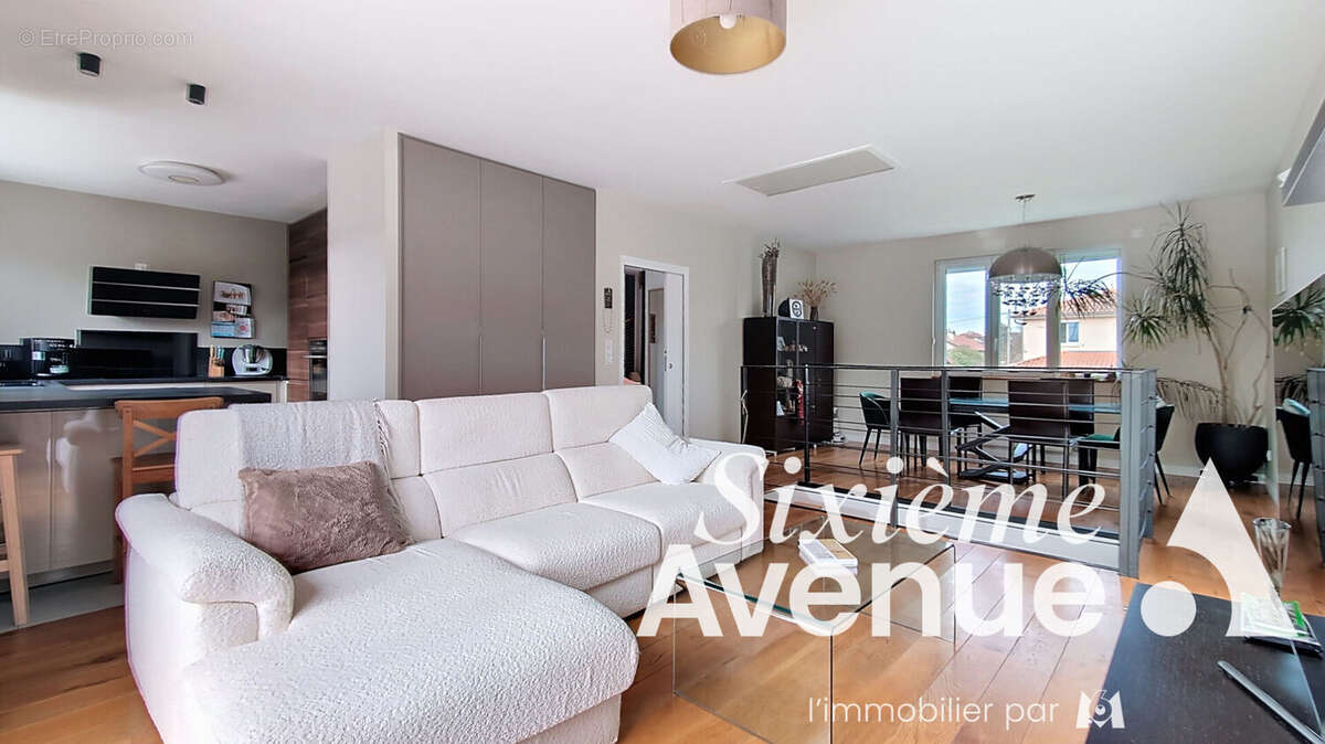 Maison à SAINT-PRIEST