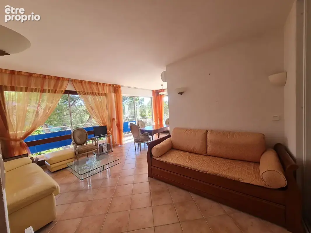 ** VUE MER Panoramique ** Appartement  3 Pièces de 51.83 m² **  (83430) Saint Mandrier sur mer ** - photo 4