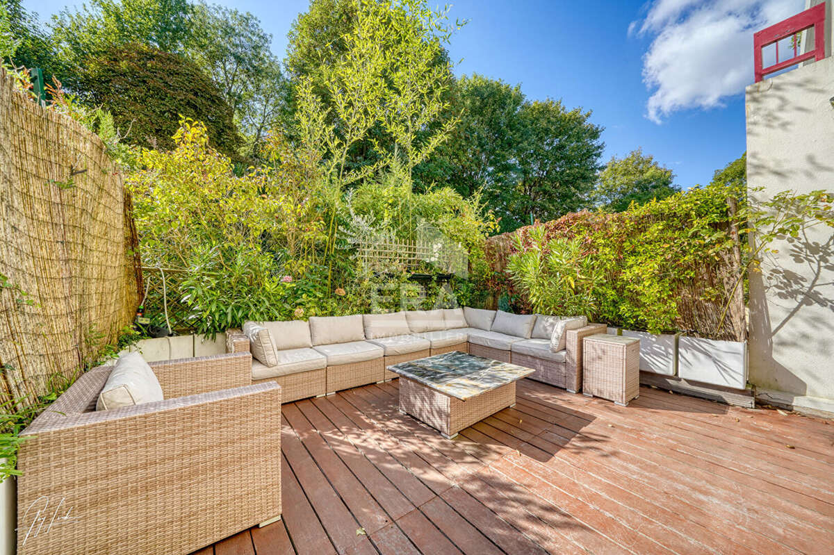 Appartement à VILLE-D'AVRAY