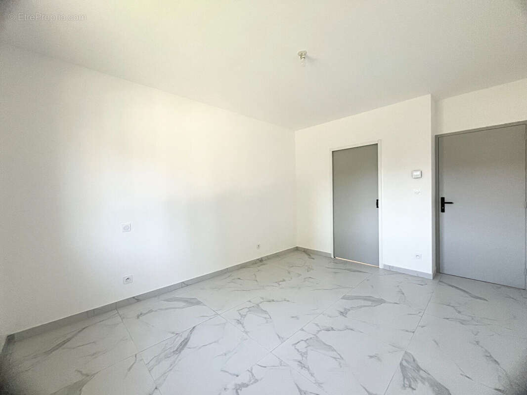 Villeneuve-sur-Lot, maison neuve contemporaine (RT 2020) de plain pied - photo 12