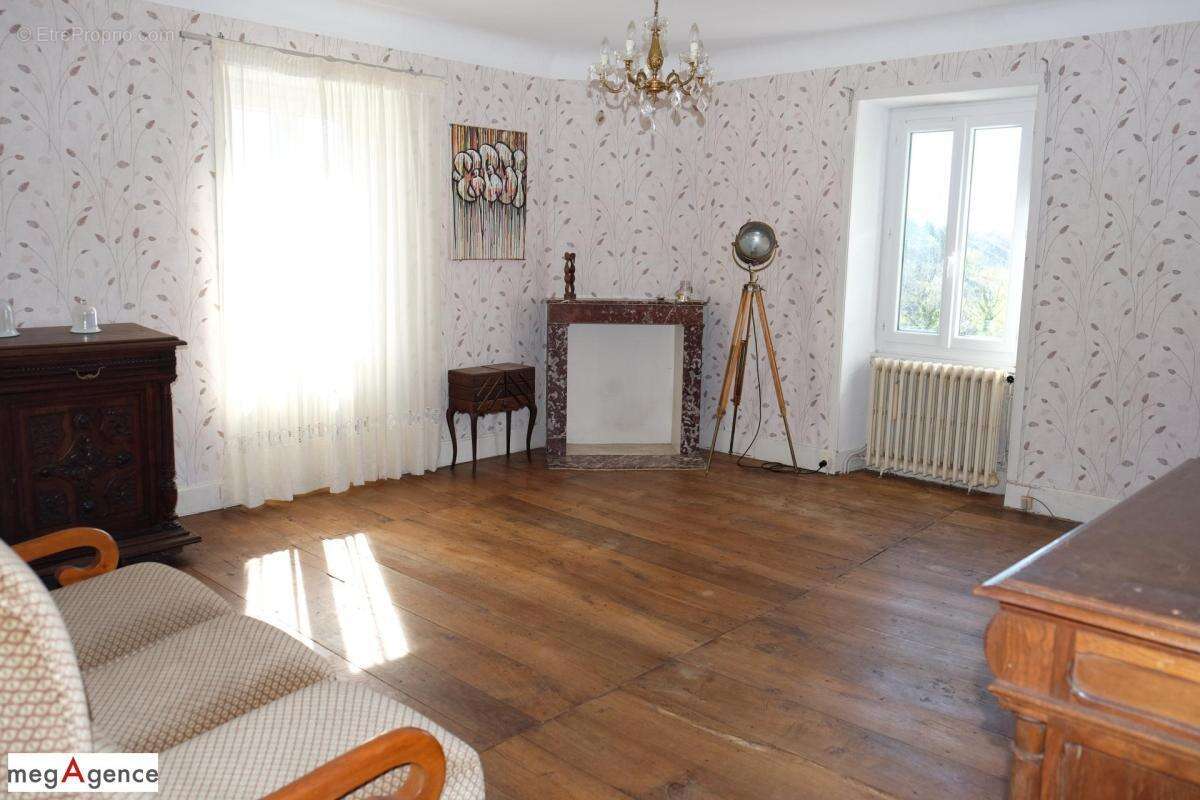 Maison à SAINTE-FEREOLE