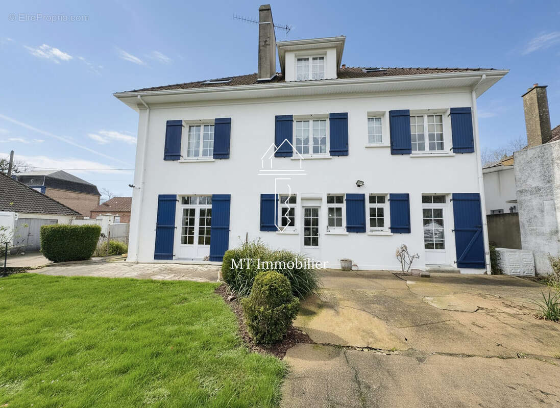 Maison à CAMPAGNE-LES-HESDIN