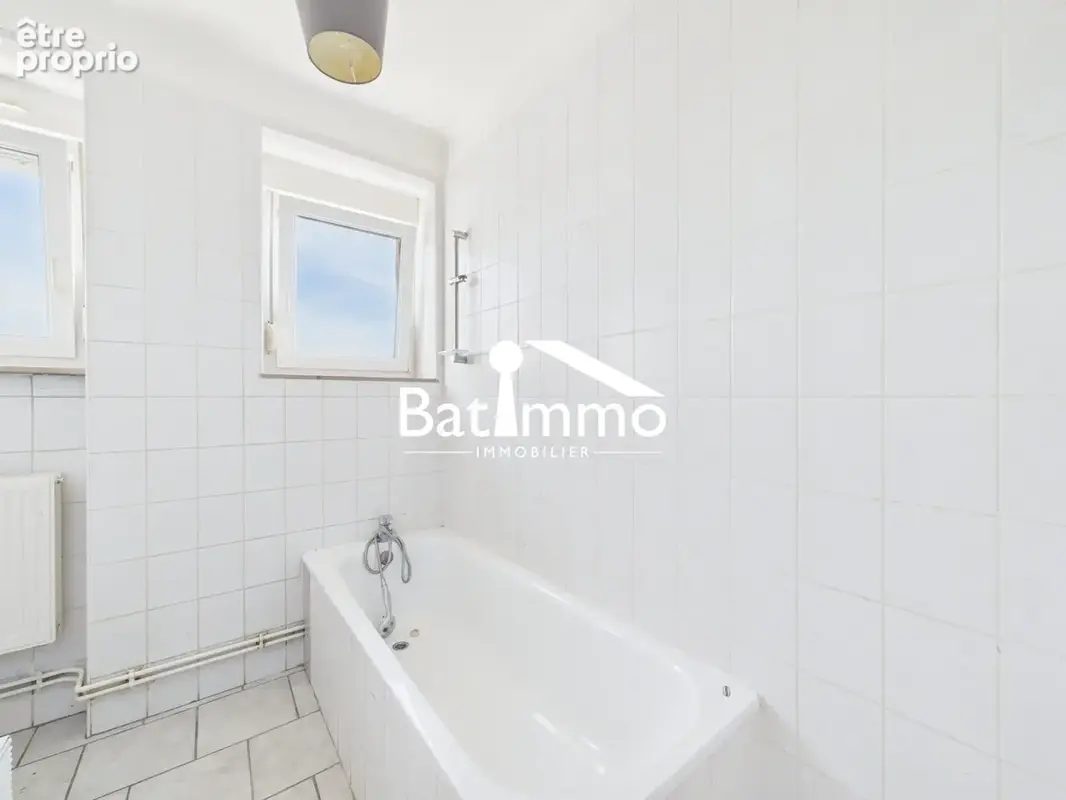 Appartement 5 pièces 92 m² à vendre à Ars-Sur-Moselle (57130) - photo 7