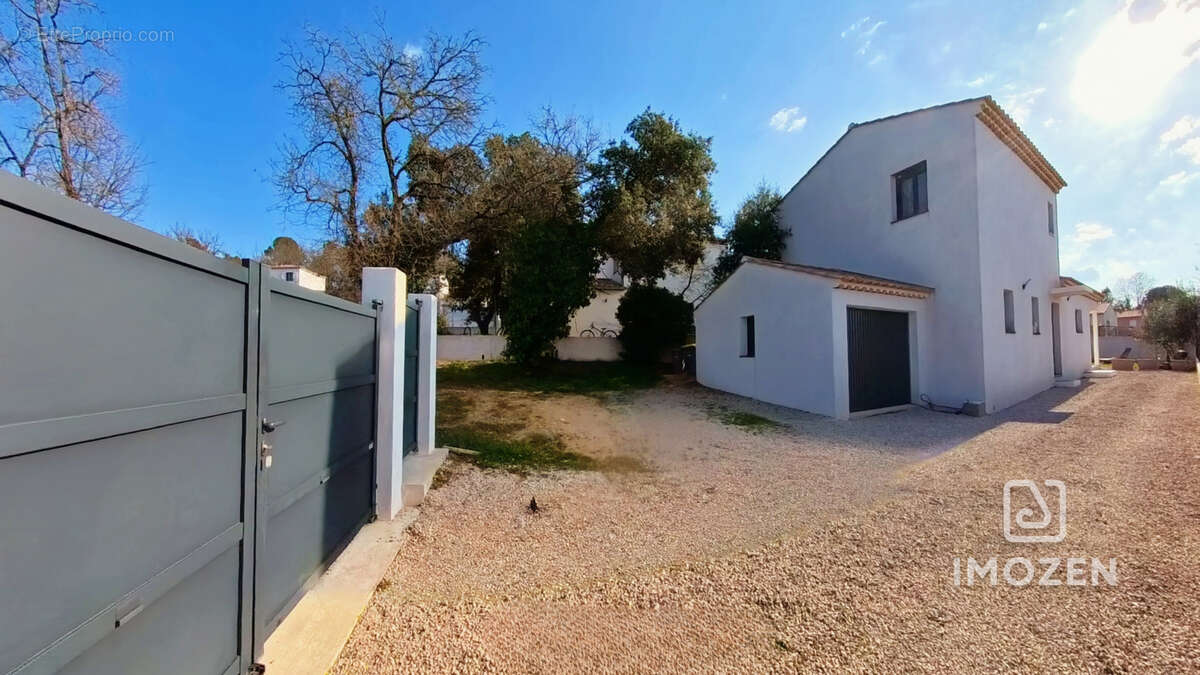 Maison à BRIGNOLES