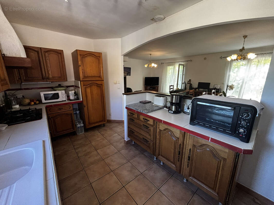 Maison à ENTRECHAUX