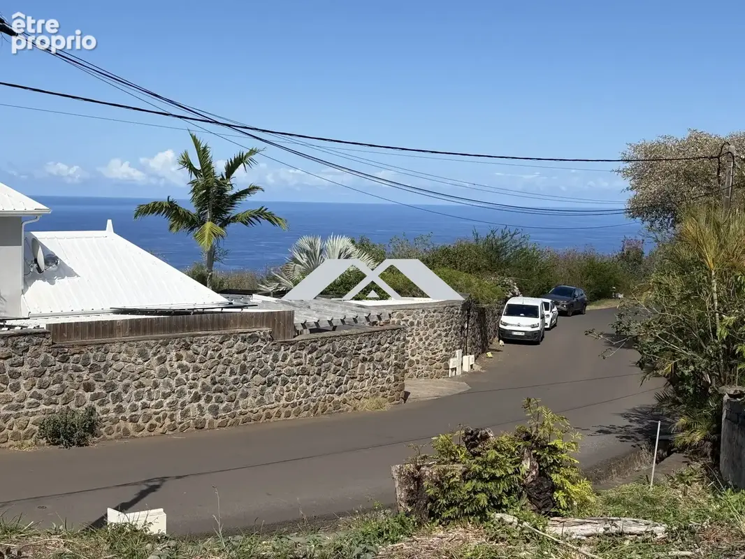 Terrain 450 m² à vendre à Le Port (97424) - photo 2